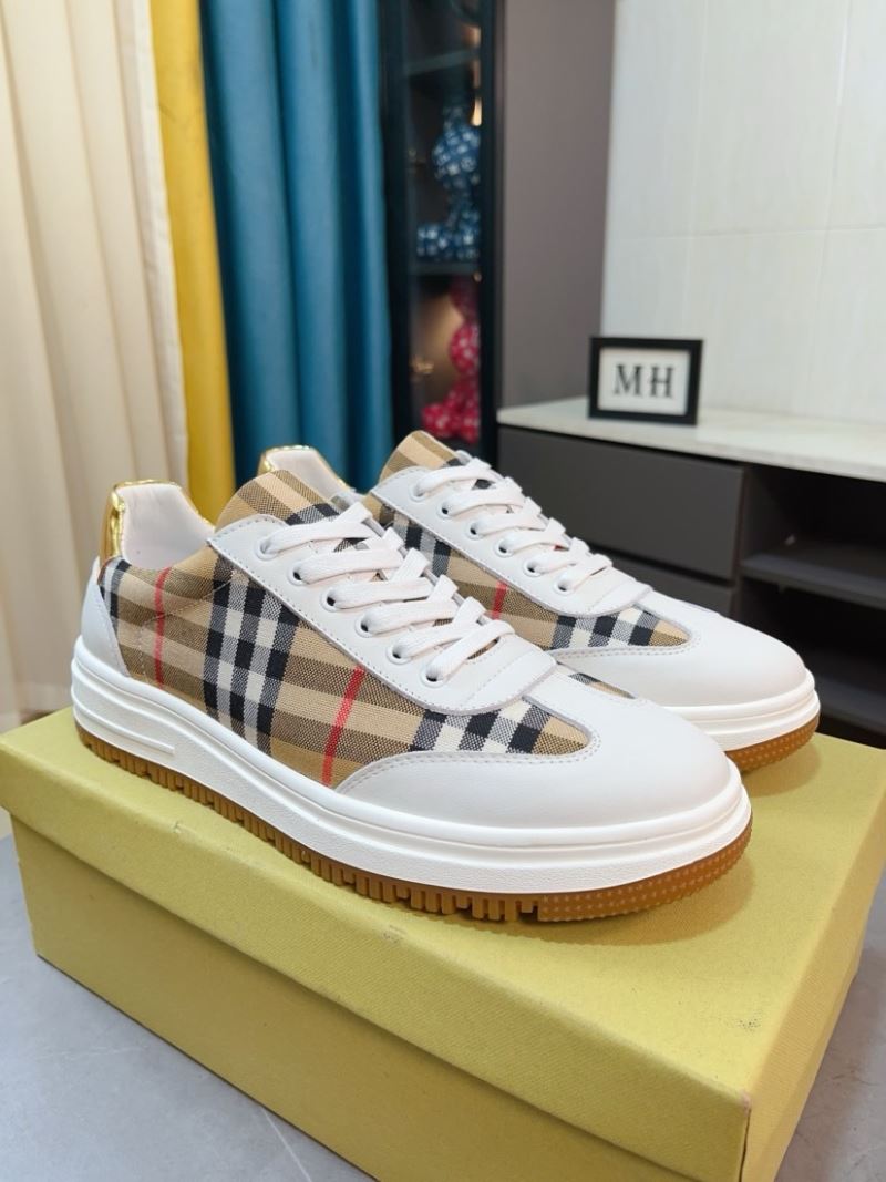 Burberry Low Shoes